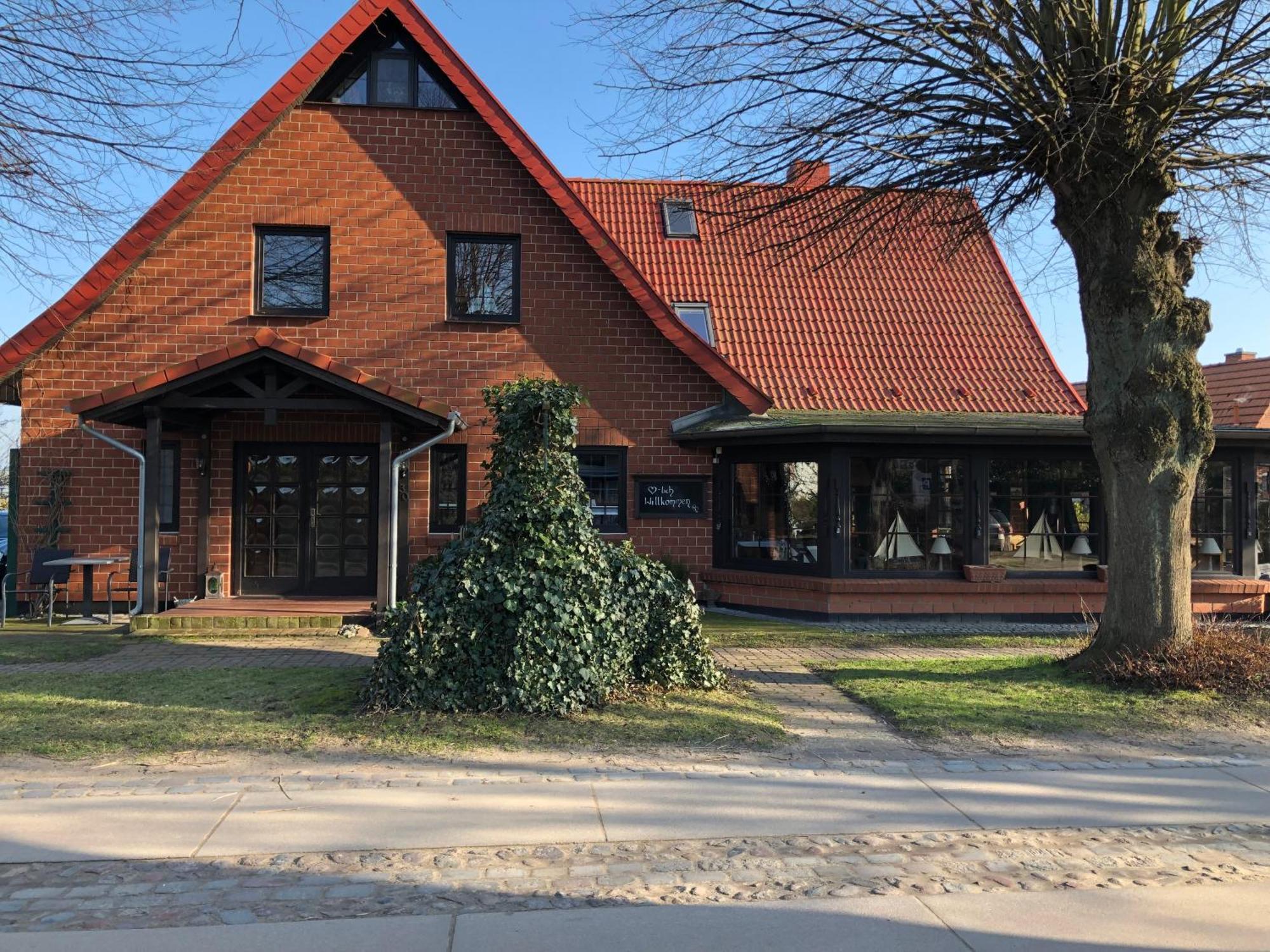 Landhaus Schlunt Wustrow  Buitenkant foto
